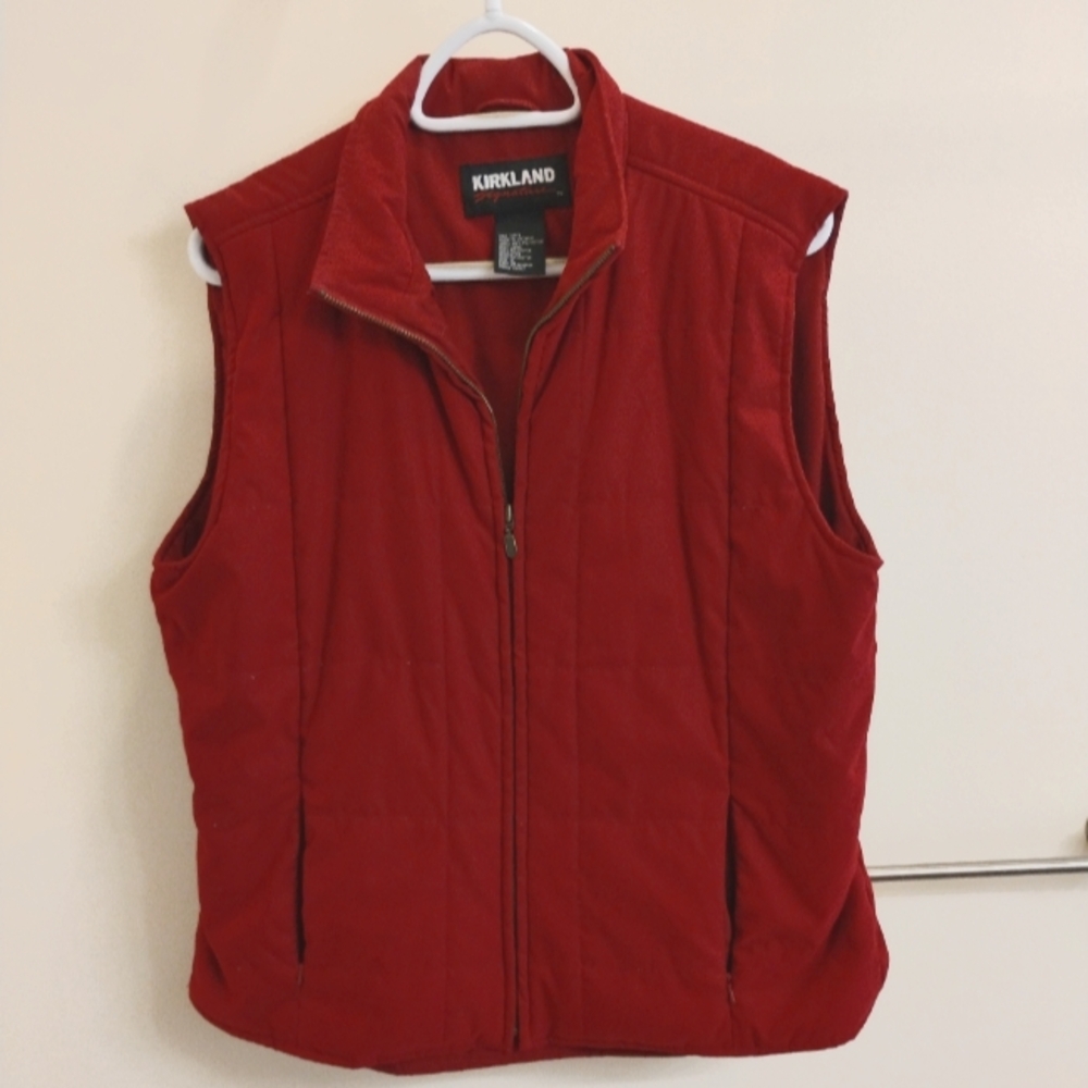 Kirkland Signature quilted vest